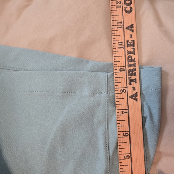 Lands End 44 Green Flat Front Golf Flex Shorts with Modern Fit - Picture 6 of 6